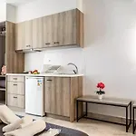 Lägenhetshotell Blue Star 4*