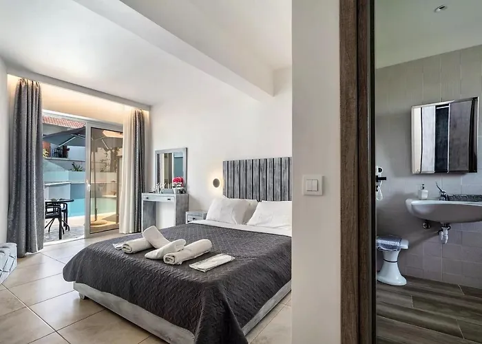 Blue Star Nydri (Lefkada)